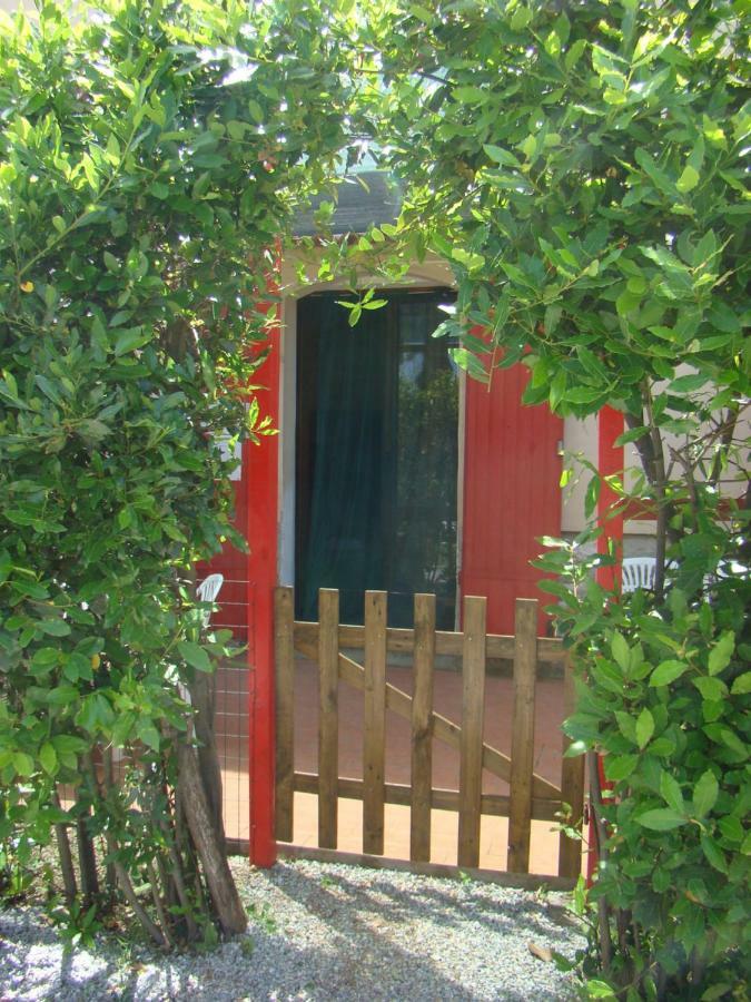 Casa Vacanze Guardamare San Vincenzo Exterior foto